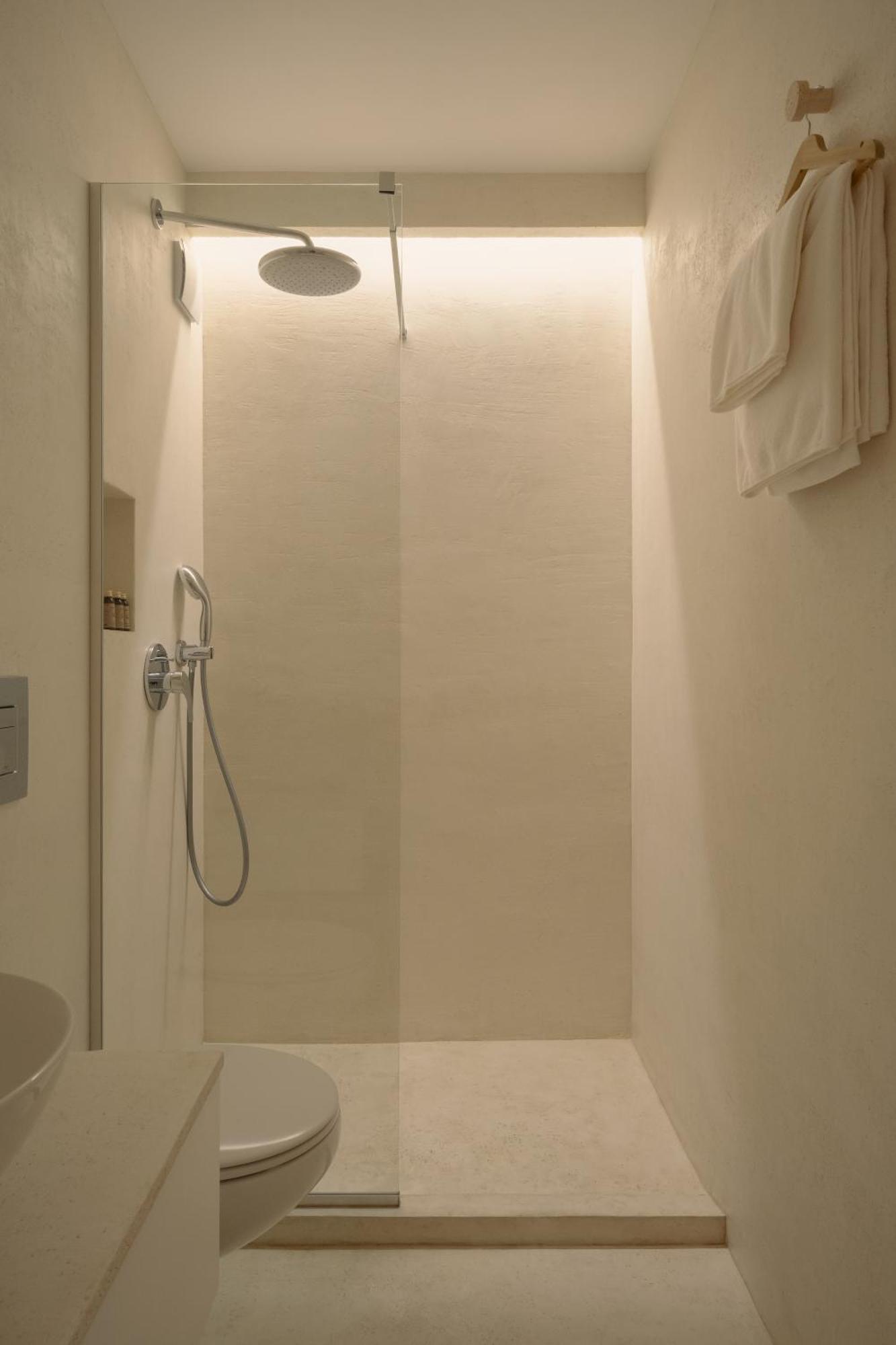 Hotel Hello Plovdiv - Free Parking And Pet Friendly Bagian luar foto